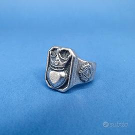 ANELLO "PIETRO FERRANTE" CUORE E CORONA
