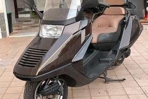Honda spazio cn 250