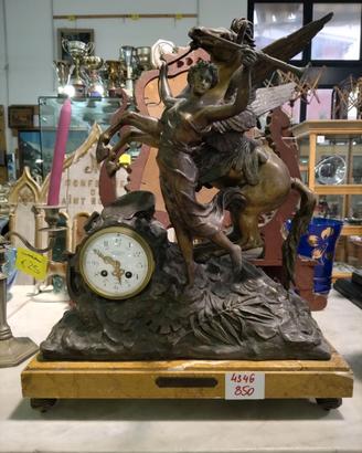OROLOGIO CON CAVALLO