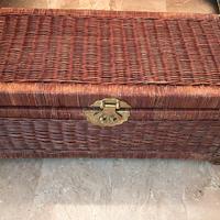 Piccolo Baule in midollino  crocco e metallo