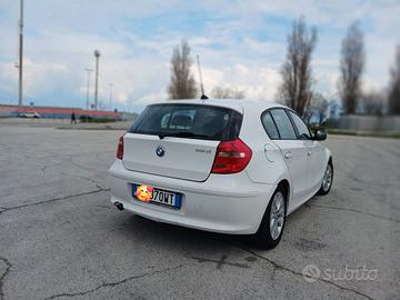 BMW serie1  118D anno 2011 cc 2.0 diesel 143 caval