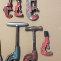 Taglia tubi chiavi da idraulico 