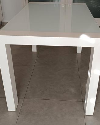 tavolo bianco allungabile cucina con 4  sedie 