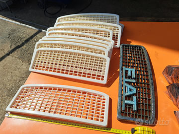 Trattore fiat 250 300 350 e 420 griglie nuove