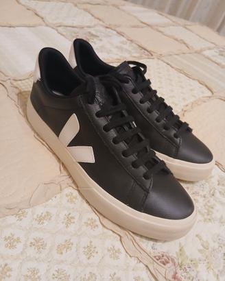 Scarpe Veja