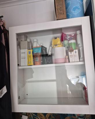 Vetrina ikea