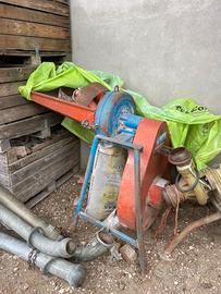 Mulino per cereali a cardano