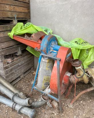 Mulino per cereali a cardano