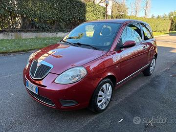 Lancia Ypsilon 1.3 MJT 75 CV Argento disel