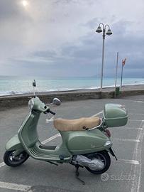 Vespa Piaggio LX 150