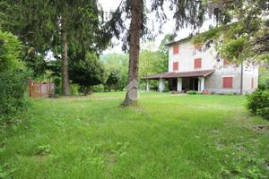 VILLA SINGOLA A BAISO