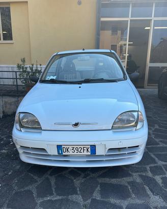 Fiat 600 1.1 50th Anniversary