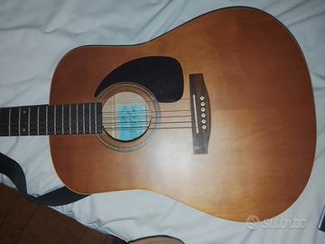 Chitarra Acustica