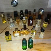 miniature di profumi da collezione