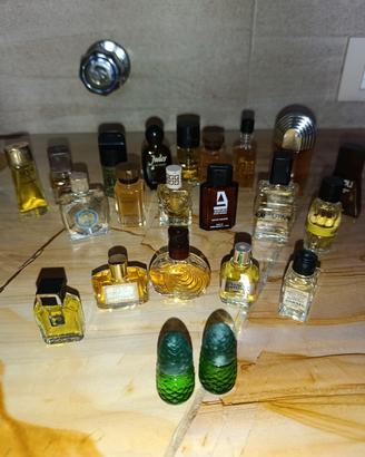 miniature di profumi da collezione