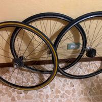 Coppia ruote Ambrosio + 1 neutron  gratis