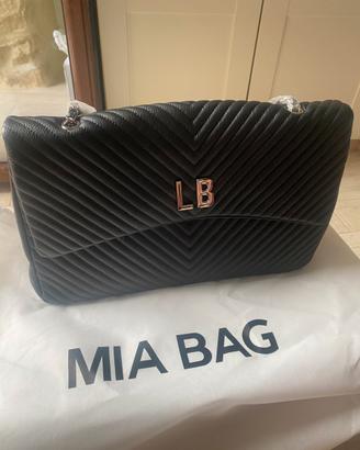 MIA BAG
