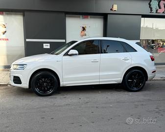 Audi Q3 S-Tronic Quattro TDI 150 CV