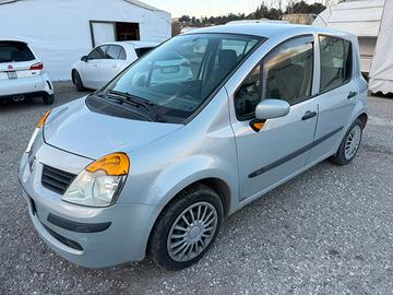 Renault modus unico proprietario