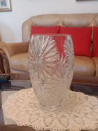 VASO IN CRISTALLO MOLATO E INTAGLIATO ANNI 70