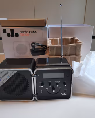Brionvega Radio Cubo TS522D+ 