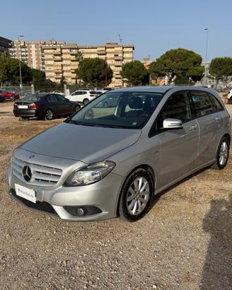 Mercedes-benz B 180 CDI BlueEFFICIENCY Executive