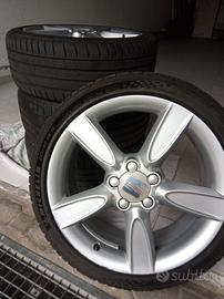 4 Gomme complete di cerchio in lega 18"