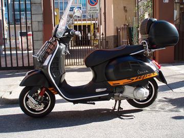 Vespa 300 GTS Super Sport ABS\ASR