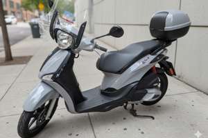 Piaggio Liberty 125S (dicembre 2023) come nuovo