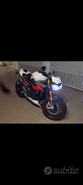 Triumph Speed Triple R