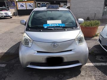 Toyota IQ