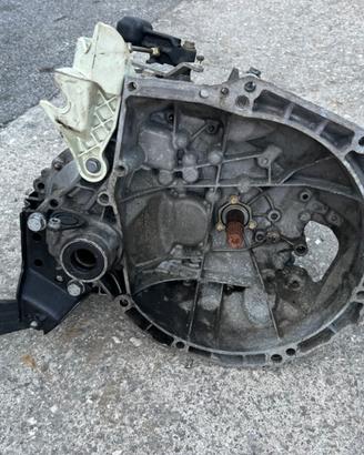 Cambio manuale Peugeot 207 / 208 - 1.4 benzina 8FS