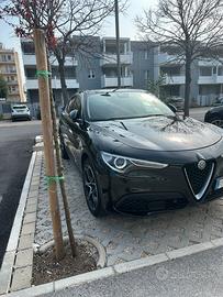 Alfa Romeo Stelvio RWD 190cv full opt