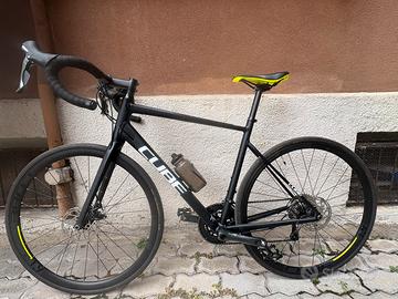Bici da corsa  - CUBE