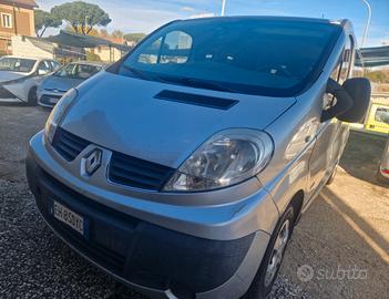 Renault Trafic T29 2.0 dCi/115 PL-TN Passenger Com
