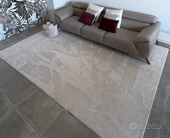 Tappeto bianco 270x300