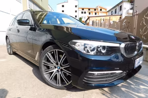 BMW 530 d xDrive INDIVIDUAL Pelle-Tetto-Cerchi20"