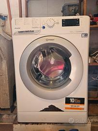 Lavatrice INDESIT 9Kg classe A 1200giri