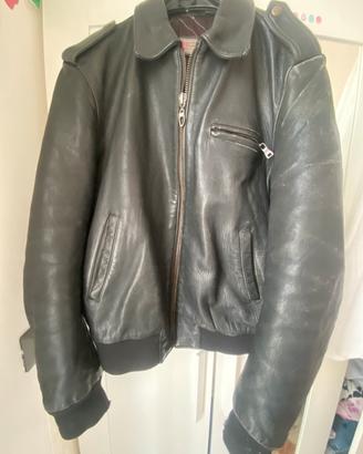Bomber in vera pelle nero stile vintage
