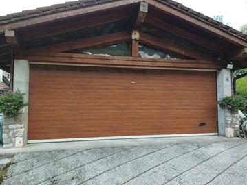 Portone garage automatico