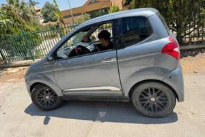 Aixam city grigia