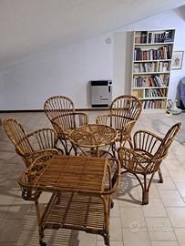 Salottino vintage in rattan / vimini con carrello