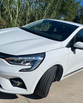 RENAULT CLIO 1.5 DCI NEOPATENTATI