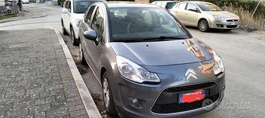 Citroen c3 colore grigio scuro