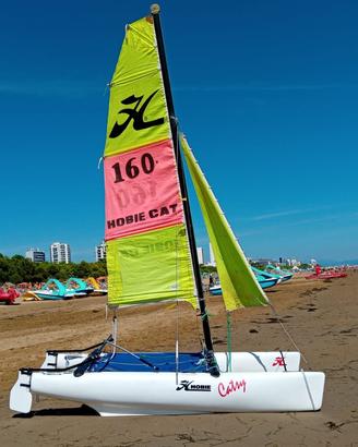 Catamarano Hobie Catsy facile conduzione