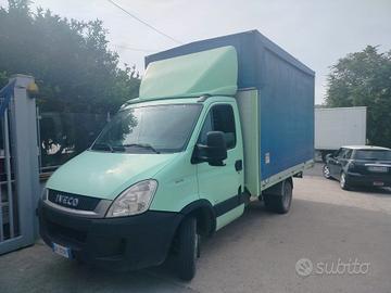 Iveco Daily 35C10 2.3 Hpi PLM-RG Cabinato