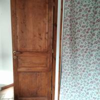 porta in pino impregnata noce
