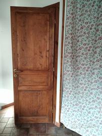 porta in pino impregnata noce