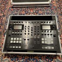 Console Dj Traktor S8 + Flight Case