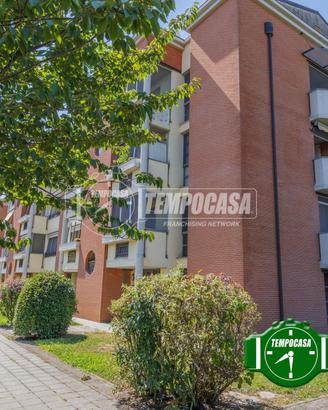 Ampio quattro locali con cucina abitabile, doppi s